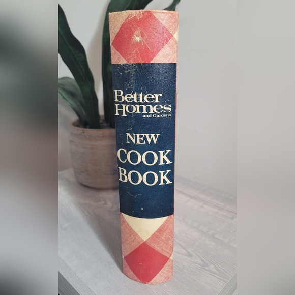 Vintage 1970 3rd Better Homes & Gardens New Cook Book 5 Ring Binder Cookbook - Picture 2 of 5